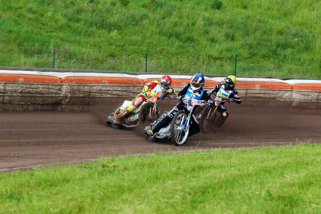 Čeští plochodrážní junioři postoupili do finále (foto: Pavel Fišer, Zdeněk Flajšhanz)