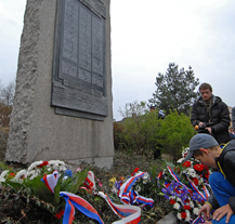 První vzpomínková setkání připomněla oběti náletů z roku 1945