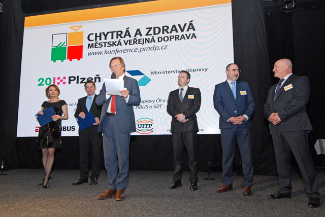 Z mezinárodní konference Chytrá a zdravá městská veřejná doprava