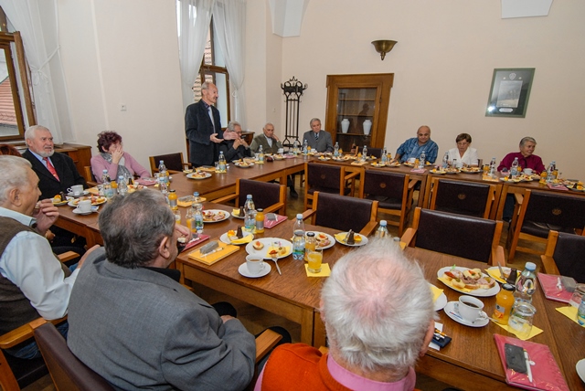 Foto z přijetí rady seniorů