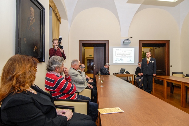 Společnost Lva z Rožmitálu symbolicky poputuje z Plzně až na „konec světa“