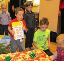 V Malíčku se nadělovaly vánoční dárky