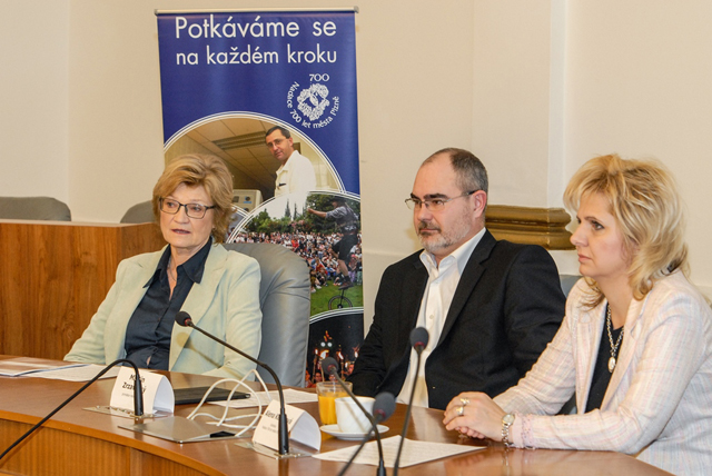 Z tiskové konference Nadace 700 let města Plzně