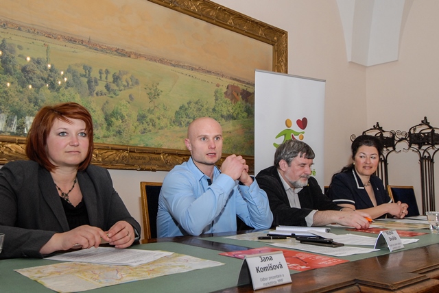 Fotografie z tiskové konference