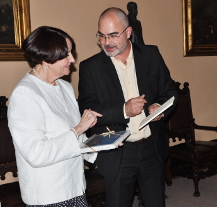 Velvyslankyně Jihoafrické republiky pochválila podporu umění i využití industriálních prostor