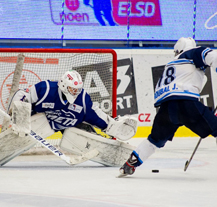Starší dorost HC Plzeň 1929 slaví po napínavém boji titul