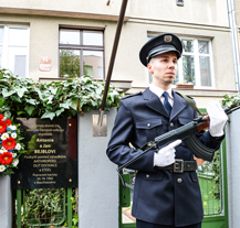 Hrdinové z Plzně mají nově pamětní desky