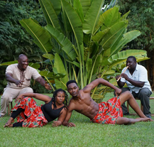 Divadelní léto zahájí taneční představení Ghana zrána