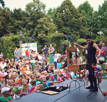 Živou ulici zahájí pouliční divadlo v Mlýnské strouze