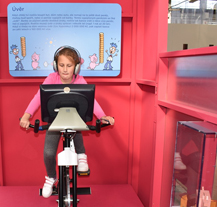 Výstava Jak se točí peníze učí děti hospodařit s penězi