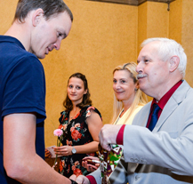 Město Plzeň s Českým červeným křížem ocenilo dárce krve