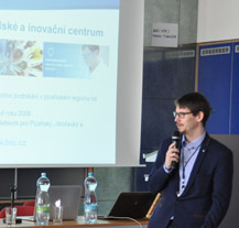 Zahraniční lektoři v Plzni o designu jako nástroji pro inovace ve firmách