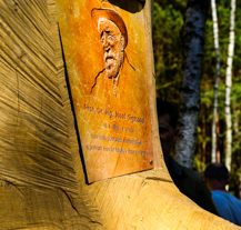 Profesor Sigmond má na Sofronce pamětní desku