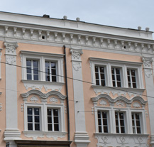 V domě na náměstí Republiky 5 bude dokončena obnova nástěnných maleb