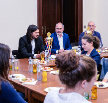 Primátor přijal úspěšné plavkyně a plavce