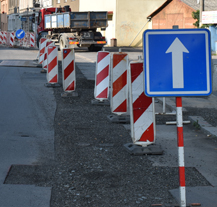 Na Roudné a Pod Vinicemi probíhají stavební práce, provoz je částečně omezen