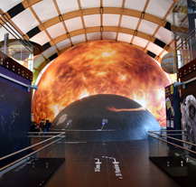 Techmania nabízí žákům blokové programy i sdílené laboratoře