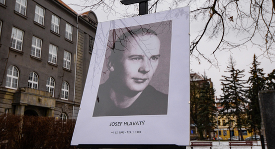 Město uctilo památku Josefa Hlavatého, jenž v Plzni následoval Jana Palacha