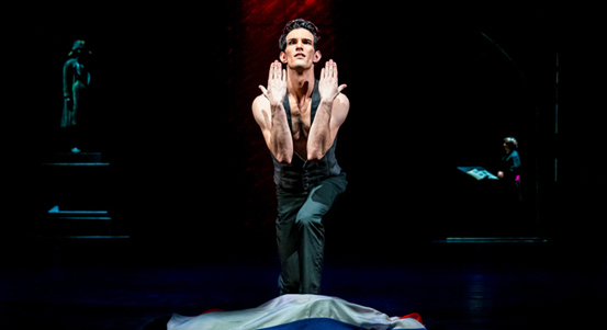 Slavný Standhalův román Červený a černý se představí v Plzni