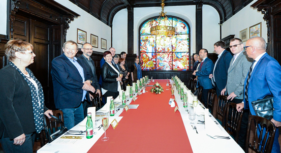 Radní města Plzně a Plzeňského kraje se sešli u jednoho stolu