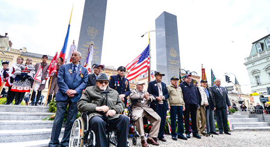 Vzpomínka u Díky, Ameriko! ukončila Slavnosti svobody, navštívilo je 70 tisíc lidí