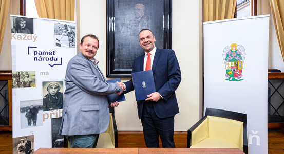 Město Plzeň společně s Post Bellum připraví oslavy 30. výročí sametové revoluce