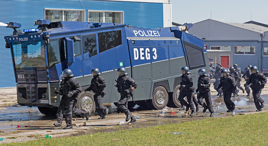 Střelba na stadionu je tématem dnešního velkého cvičení v Plzni