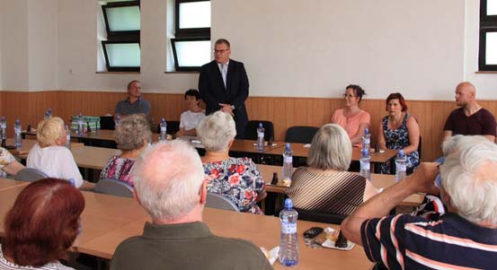 Plzeň chystá nové byty v domě pro seniory, vedení se sešlo s obyvateli