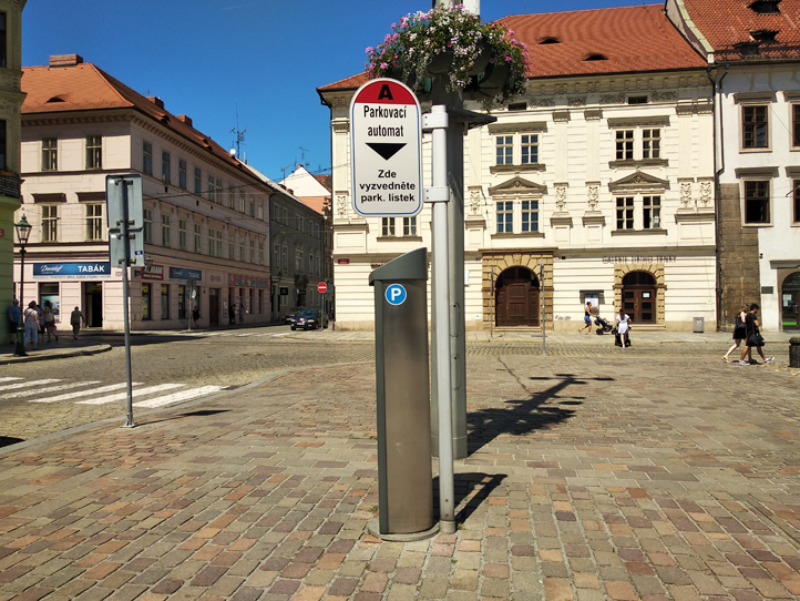 Parkovací zóna A v centru města (ilustrační foto: A. Jarošová)