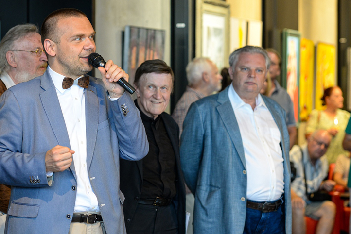 Z vernisáže Plzeňského salónu (fotografie: M. Pecuch)