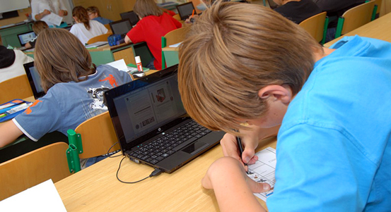 Plzeň finišuje s rekonstrukcí datové sítě na svých školách, má nejlepší vybavení