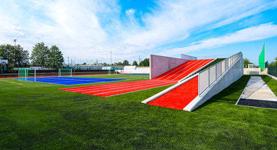 Plzeň má ve Skvrňanech nový sportovní areál pro talentované fotbalisty i žáky