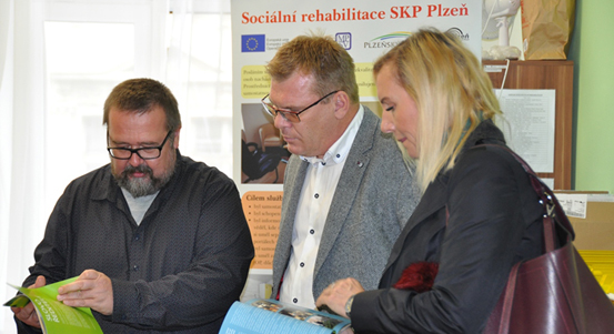 Dům na půl cesty usnadňuje vstup do života dospělých