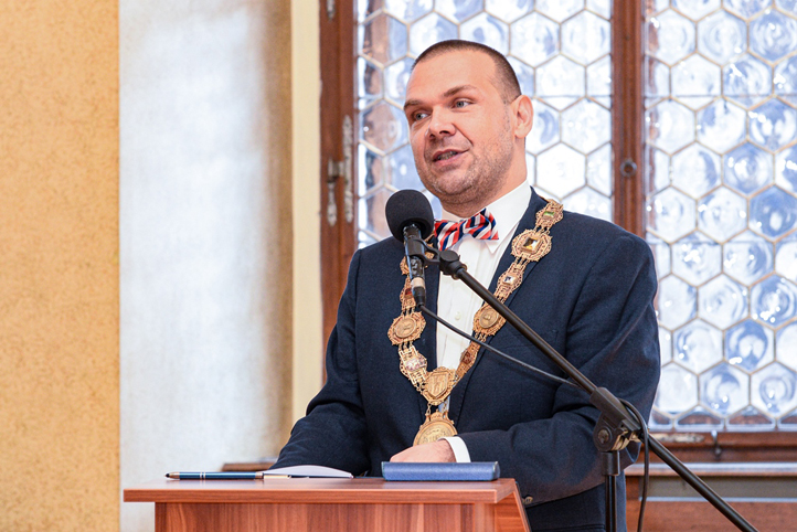 Předávání ocenění od města (fotografie: M. Pecuch)