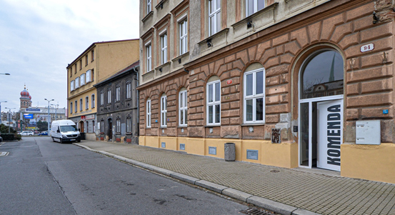 Plzeň opravila čtyřpatrový dům v centru, poskytne jej neziskovým organizacím