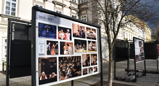 Smetanovské dny slaví 40 let, historii festivalu připomíná venkovní výstava