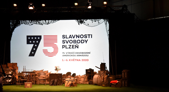 Studio Slavností svobody je připravené, vysílat začne v neděli v 11 hodin