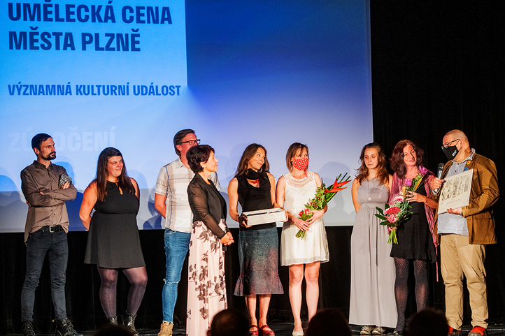 Předání ceny za významnou kulturní událost roku (foto: M. Chaloupka)