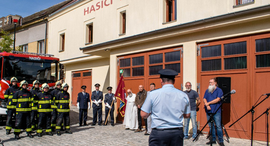 Dobrovolní hasiči v Bolevci mají novou cisternovou automobilovou stříkačku