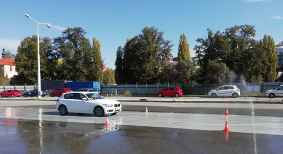 Projekt Prostě pořád řídím má další absolventy