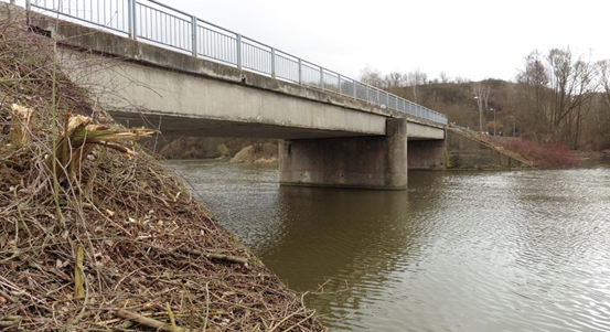 Most mezi Valchou a Liticemi je průjezdný ve zkušebním provozu