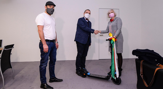 Elektrokoloběžku vyhrála Markéta Sikorová