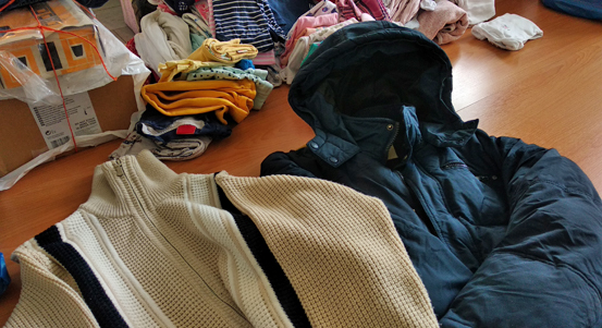 Zaměstnanci magistrátu podruhé vyprázdnili skříně na pomoc potřebným