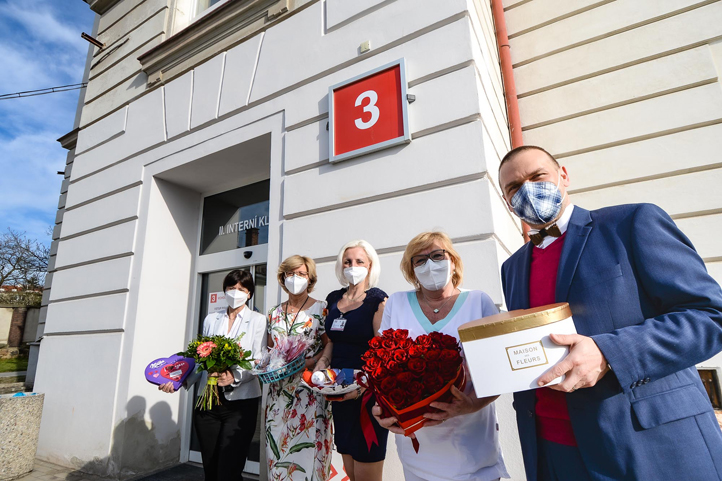 Návštěva 2. Interní kliniky FN v Plzni na Borech (fotografie: M. Pecuch)