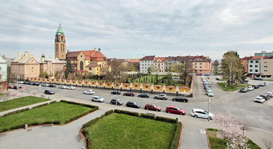 Jiráskovo náměstí ožije, otevře se klášterní zahrada