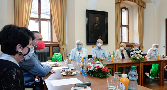 Vedení města se setkalo se zástupci seniorů