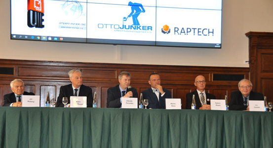 Vědci a výzkumníci diskutovali v Plzni. Přivítal je primátor Martin Baxa