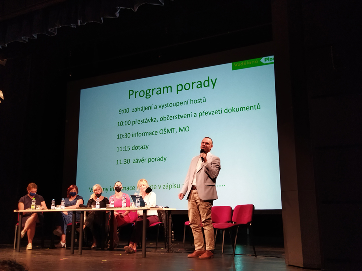 Primátor Martin Baxa se zúčastnil zahajovací porady ředitelek mateřských škol