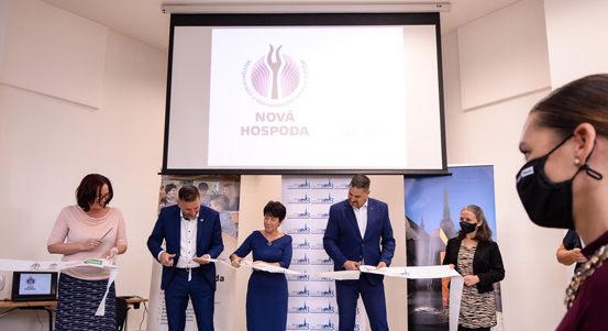 Tři místa v Plzni, tři pobočky Totemu. Mezigenerační centrum zahájilo novou sezonu štafetou