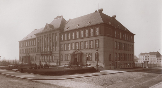 V Plzni se v říjnu bude putovat z Hamburku na Petrohrad. Stezka provede zajímavými místy i událostmi. Doprovodná výstava připomene slavné osobnosti